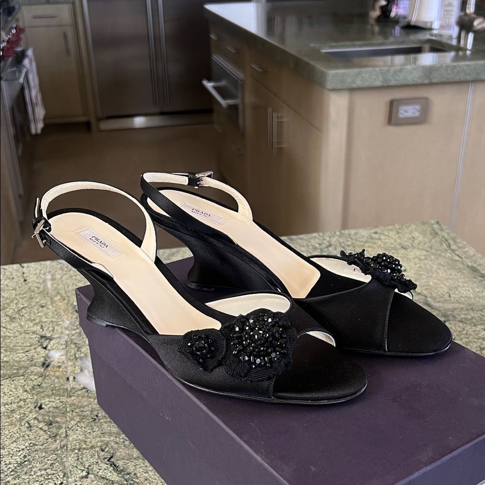 PRADA Black Wedge Sandals with Embellished Detail 38.5 - Picture 2 of 9